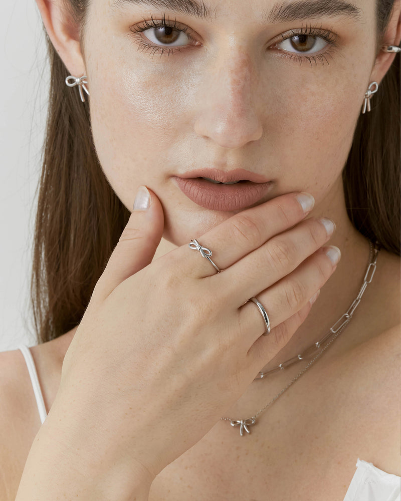 Lovely Bow Ring
