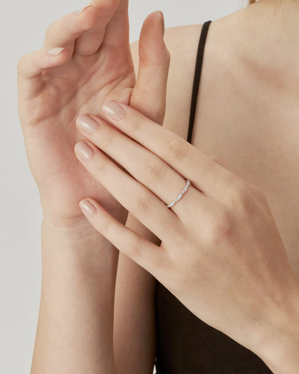 Mae Ring