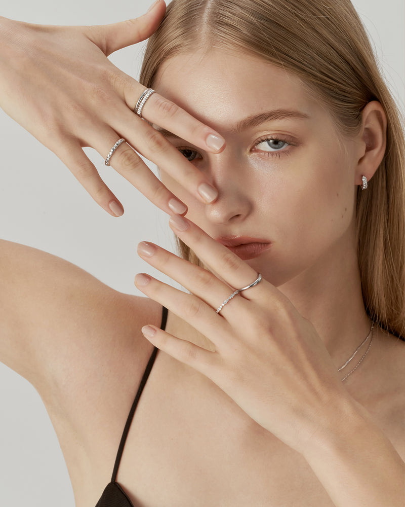Mae Ring