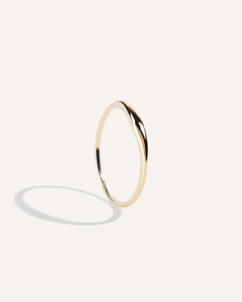 Slim Signet Ring