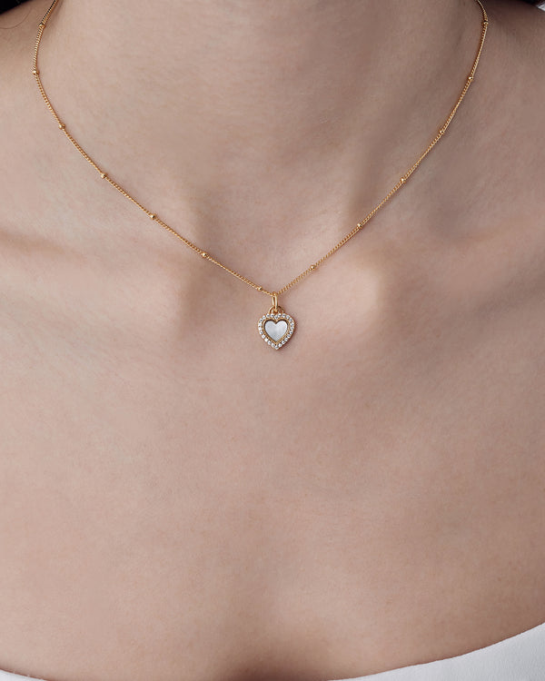 White Nacre Heart Necklace