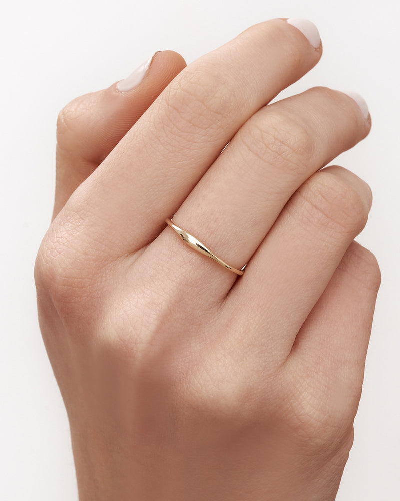 Slim Signet Ring