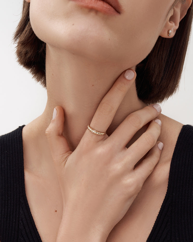 Pavé Diamond Croissant Dôme Ring